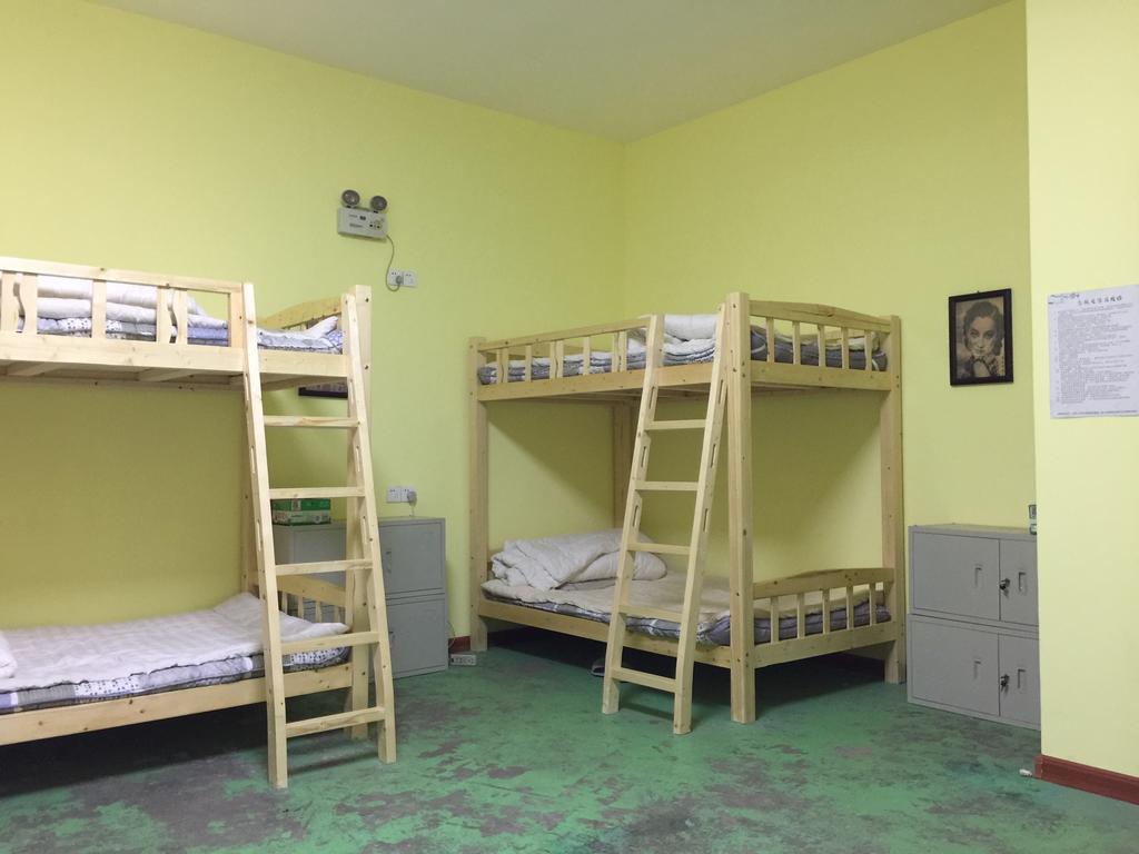 Pingyao Agam International Youth Hostel Rum bild
